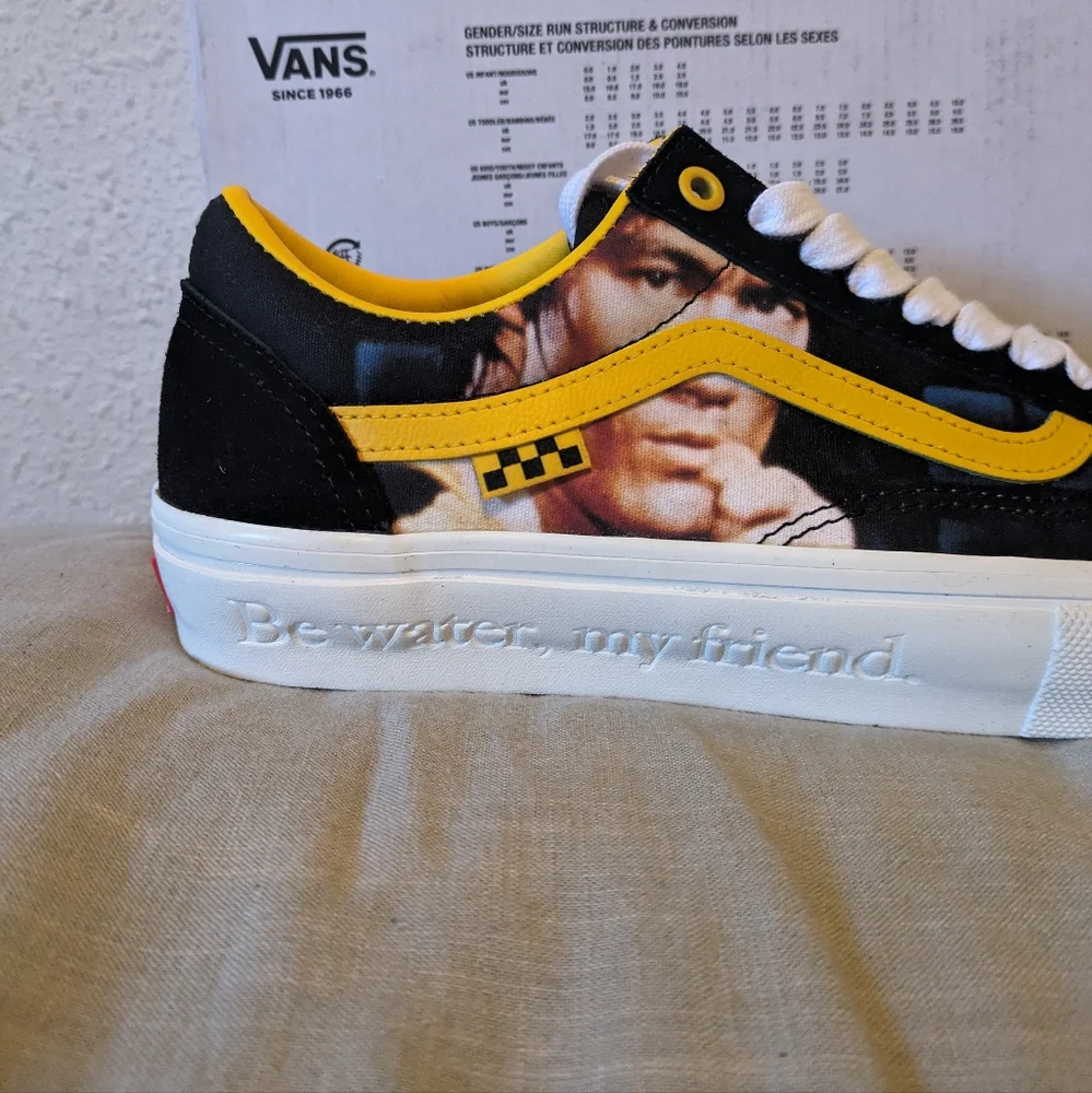 Vans Old Skool Bruce Lee Men Yellow and Black VNOA5FCBY23 ( 0124 ) 082024 - Picture 4 of 11